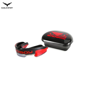 واقي الفم BADBOY متعدد الرياضات – حماية احترافية للأسنان والفك
BADBOY Multi-Sport Mouthguard – Professional Teeth & Jaw Protection