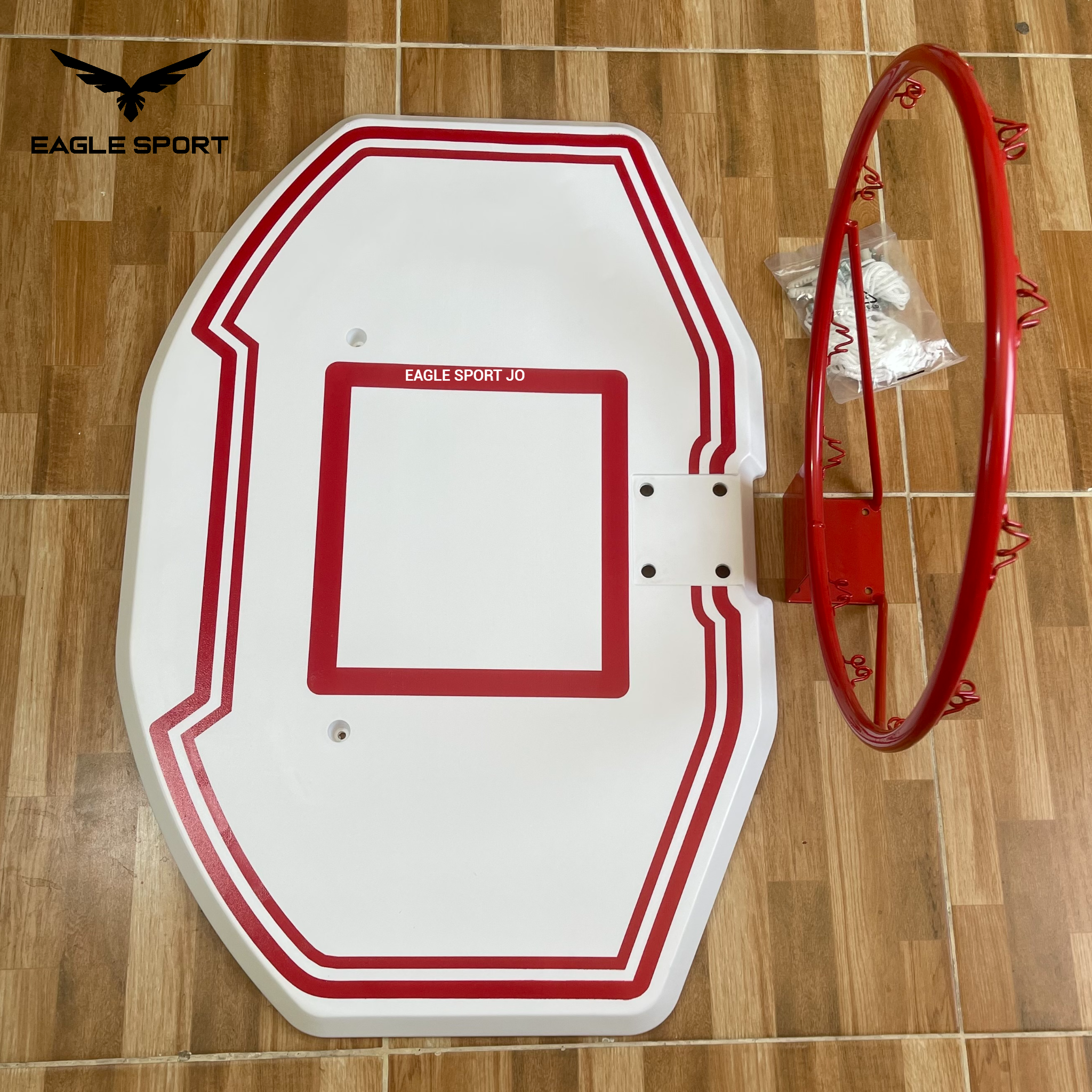  لوح كرة سلة PVC مقاوم للعوامل الجوية
Weather-Resistant PVC Basketball Backboard 