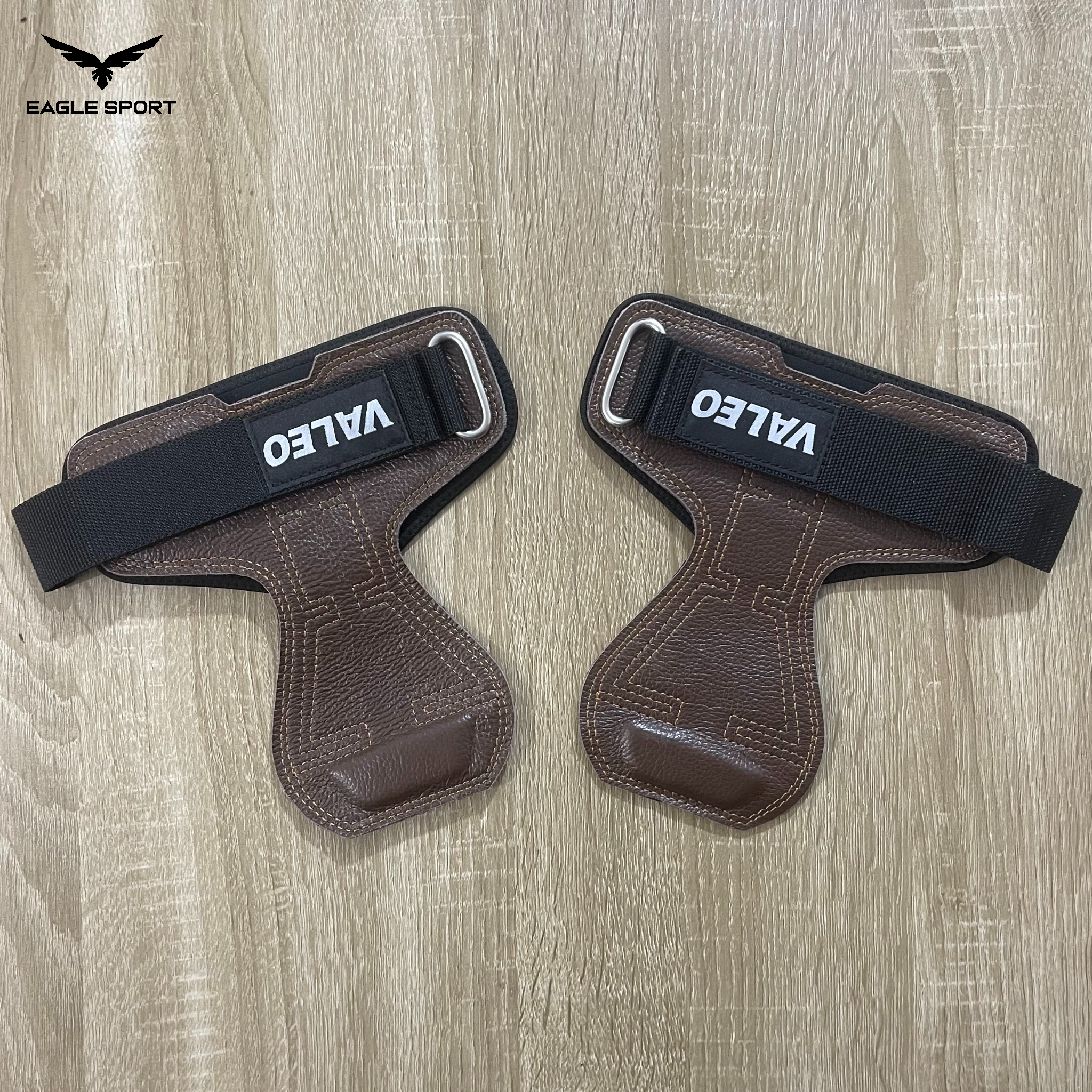 زوج مقابض يد احترافية من جلد البقر الطبيعي مع دعم معصم | VALEO
VALEO Natural Cowhide Leather Hand Grips with Wrist Support – Pair